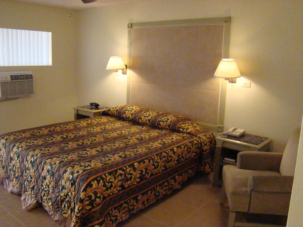 Brunner'S Inn And Suites El Centro Buitenkant foto